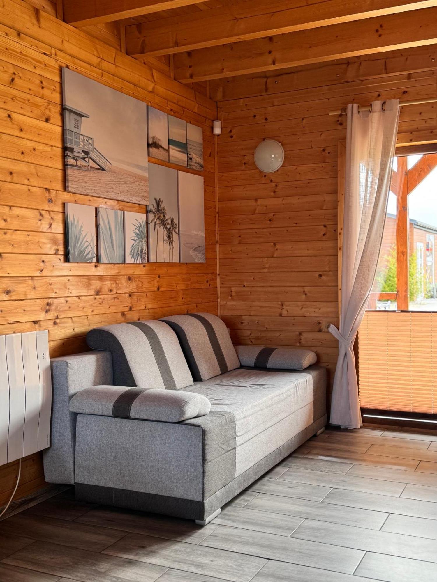 Magija Baltyku Hotel Sarbinowo Bagian luar foto